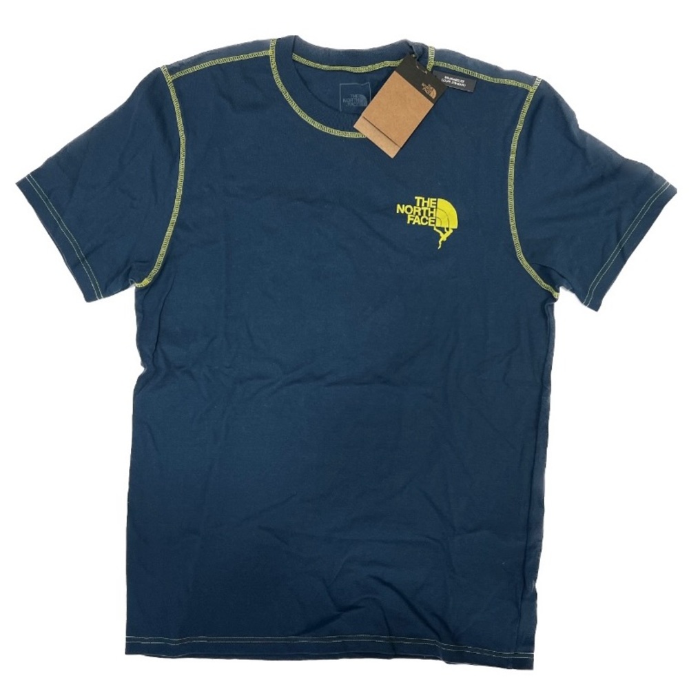 Men’s large North Face tshirt